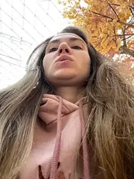 ValenciaShock — Stripchat recorded stream image, 02.02.2025 05:00