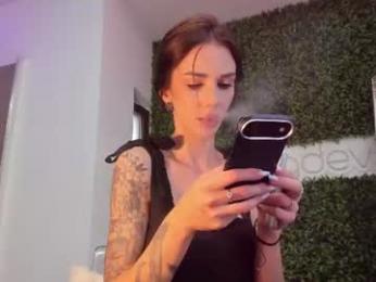 hotfallingdevil — Chaturbate recorded stream image, 24.06.2026 04:10