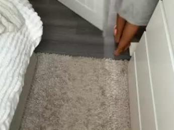 lilaxoxox — Chaturbate recorded stream image, 24.06.2026 15:00