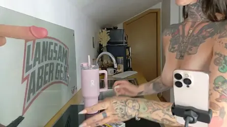 BrownieyQueen — Stripchat recorded stream image, 28.06.2026 07:50