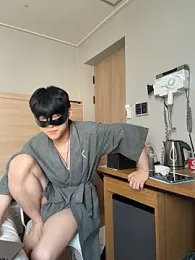 k-kinky — Stripchat recorded stream image, 28.06.2026 08:00