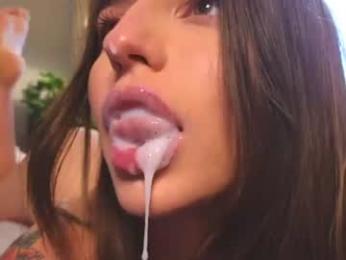 deeptalkss_ — Chaturbate recorded stream image, 28.06.2026 11:20