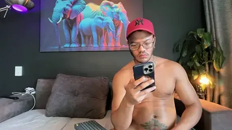 highlatin_guysoficial — Stripchat recorded stream image, 28.06.2026 09:20