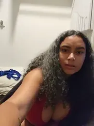 cinnaminnie — Stripchat recorded stream image, 28.06.2026 19:20