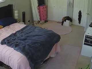 voyeurcam-house-charleys-room — Camsoda recorded stream image, 23.06.2026 23:00