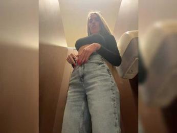 ALVUWKA — Bongacams recorded stream screenshot (11 Mar 2025)