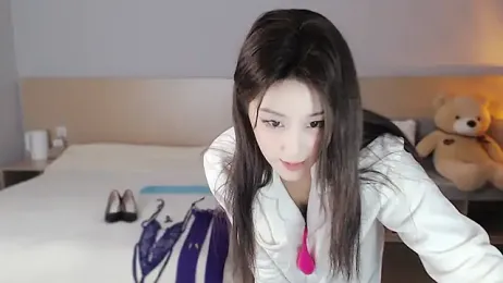 Lucky-baby — Stripchat recorded stream image, 11.03.2025 13:00