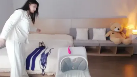 Lucky-baby — Stripchat recorded stream image, 11.03.2025 13:00