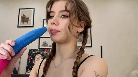 dolly_ll — Stripchat recorded stream image, 01.07.2026 13:20
