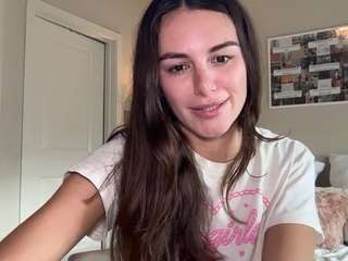graciesmith27 — Camsoda recorded stream image, 01.07.2026 18:50