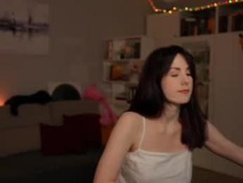 _blackbee_ — Chaturbate recorded stream image, 02.07.2026 18:20