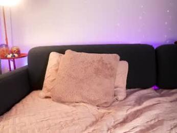 littlee33 — Chaturbate recorded stream image, 02.07.2026 20:10