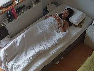 voyeurcam-julmodels-bed-7 — Camsoda recorded stream image, 01.07.2026 01:30