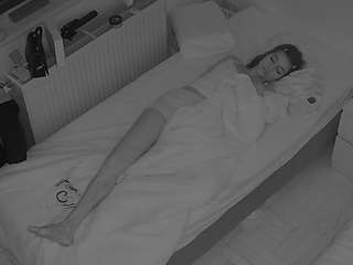 voyeurcam-julmodels-bed-7 — Camsoda recorded stream image, 01.07.2026 01:30