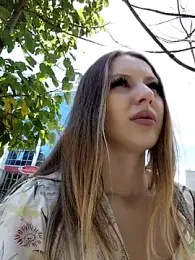 caressyourself — Stripchat recorded stream image, 06.07.2026 05:50