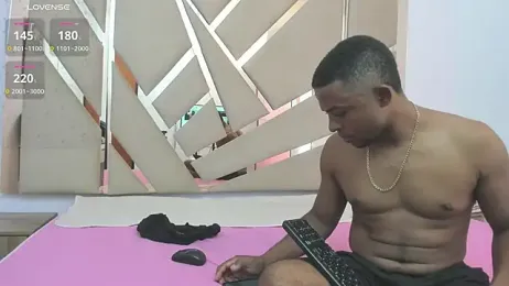 you_and_i9 — Stripchat recorded stream image, 06.07.2026 19:20