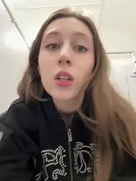 FroggyAnna — Stripchat recorded stream image, 07.07.2026 15:20