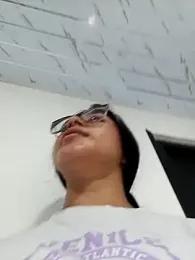 -VICKKY — Stripchat recorded stream image, 11.03.2025 19:50