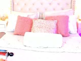 jayda-wayda — Camsoda recorded stream image, 11.07.2026 04:20