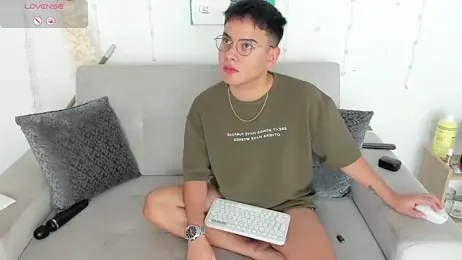 Young_Ben — Stripchat recorded stream image, 12.07.2026 14:20