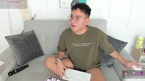 Young_Ben — Stripchat recorded stream image, 12.07.2026 14:20