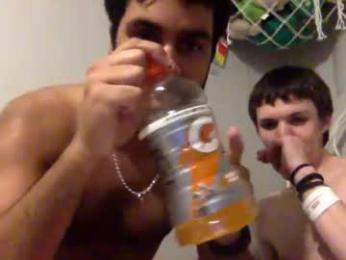 tylersworlddd — Chaturbate recorded stream image, 13.07.2026 07:10