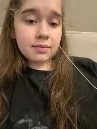 HornyGirlH — Stripchat recorded stream image, 14.07.2026 23:40