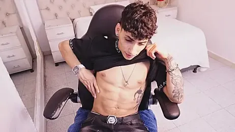 JhoanLeandro — Stripchat recorded stream image, 15.07.2026 07:40