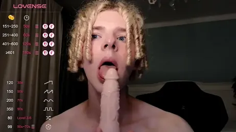 Kudi_Minnt — Stripchat recorded stream image, 16.07.2026 19:40