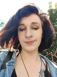 MickeQuinee — Stripchat recorded stream image, 17.07.2026 09:10