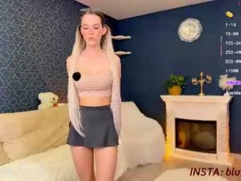 blush_mikki — Chaturbate recorded stream image, 17.07.2026 13:10