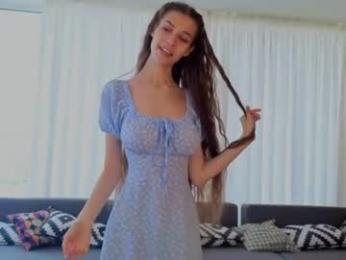 dianelawrence — Chaturbate recorded stream image, 18.07.2026 02:50