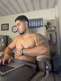 Dimitri_Colleman — Stripchat recorded stream image, 18.07.2026 21:00