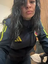 Dr_Nathalia_28 — Stripchat recorded stream image, 20.07.2026 13:00