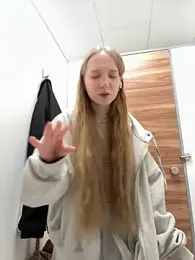 bambi_lu — Stripchat recorded stream image, 20.07.2026 19:30