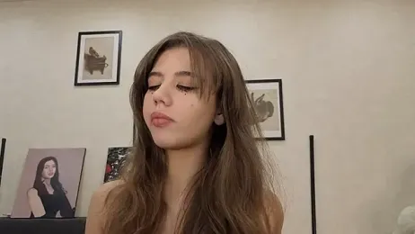dolly_ll — Stripchat recorded stream image, 21.07.2026 13:20