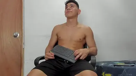 andrew_rose_ — Stripchat recorded stream image, 21.07.2026 18:10