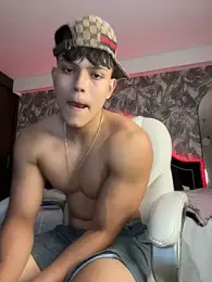 DilanMiller_ — Stripchat recorded stream image, 21.07.2026 20:00