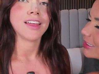 emperatrizreyes — Camsoda recorded stream image, 21.07.2026 23:40