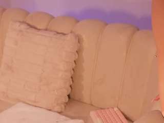 madelinefox — Camsoda recorded stream image, 22.07.2026 07:20