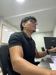 alekzamo — Stripchat recorded stream image, 24.07.2026 01:20