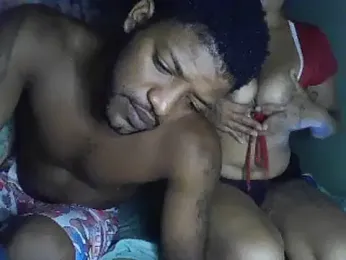 thasmyni — Stripchat recorded stream screenshot (12 Mar 2025)