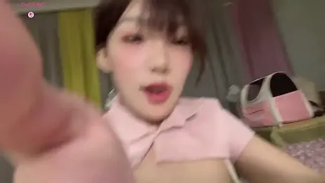 Yaya--728 — Stripchat recorded stream image, 24.07.2026 11:20