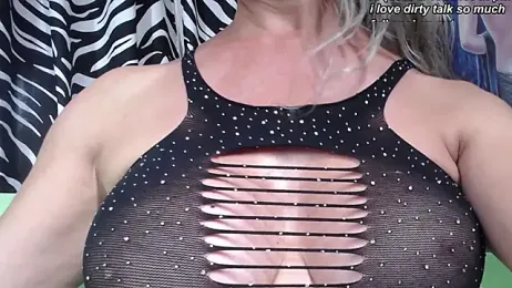 mia_beatles — Stripchat recorded stream image, 25.07.2026 16:30