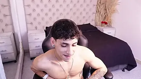 JhoanLeandro — Stripchat recorded stream image, 26.07.2026 07:10
