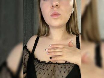 AlinaRay — Bongacams recorded stream image, 27.07.2026 14:00