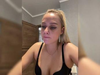 _Katrinka_ — Bongacams recorded stream image, 27.07.2026 18:20
