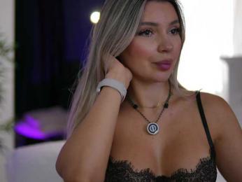 ArtTeasee — Bongacams recorded stream image, 29.07.2026 07:00