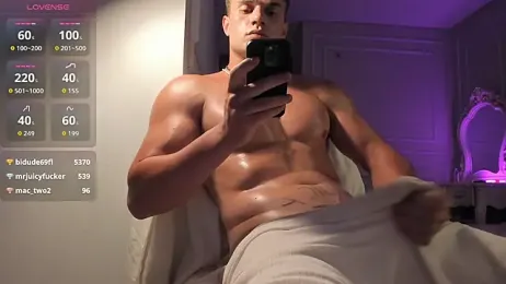 fresh_b1ood — Stripchat recorded stream image, 29.07.2026 13:10