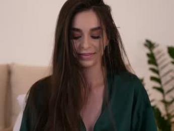 dovia — Chaturbate recorded stream image, 30.07.2026 06:50